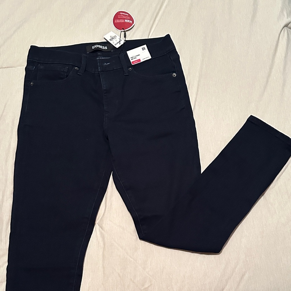 NWT Express Women's Dark Blue Skinny Jeans